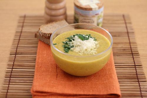 Soupe aux légumes d'hiver & au colombo Soupe d'hier au colombo II