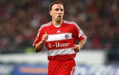 Ribéry au Real : Hoeness dément thumbnail