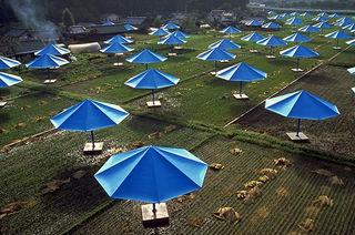 Christo - Umbrellas (1)