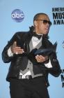 Chris Brown : toujours dans le moove... Et on ne voit pas ses trophées