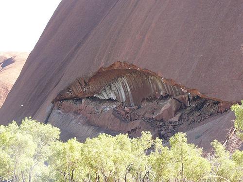 Australie # 39 :Uluru #11 : Plaie béante Australie : Uluru #44