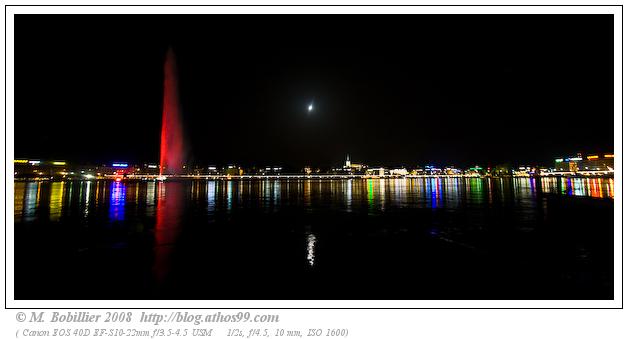 Jet d'eau de Genève en rouge et sa rade la nuit