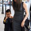 Angelina Jolie : Une virée shopping à la Nouvelle Orléans (Photos) ! free image host