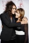 La seule femme qui compte vraiment pour Russell Brand, c'est sa maman