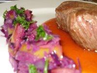 Chateau de boeuf au choux rouge et pommes granny