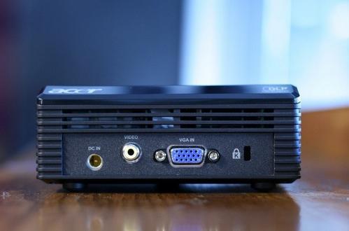 Acer K10 DLP mini vidéoprojecteur