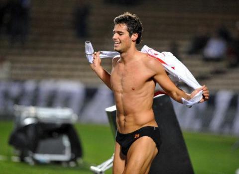 yoann-gourcuff-nu yoann-gourcuff-nu