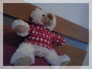 Fin du week end et noël approche . http://etre.cowblog.fr/images/NounoursdelAmour.jpg