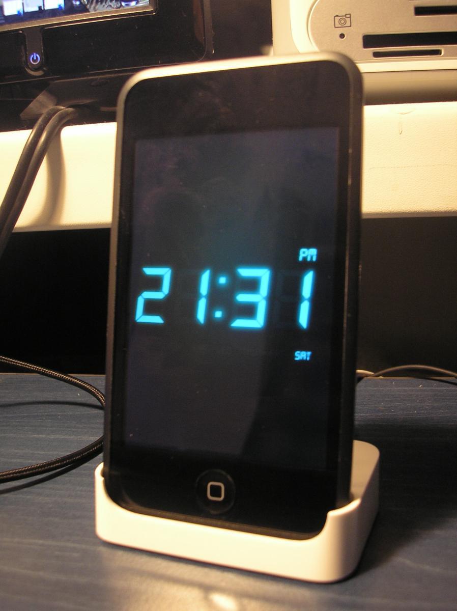iPhone élégante horloge de bureau