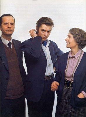 French new wave stars with their moms