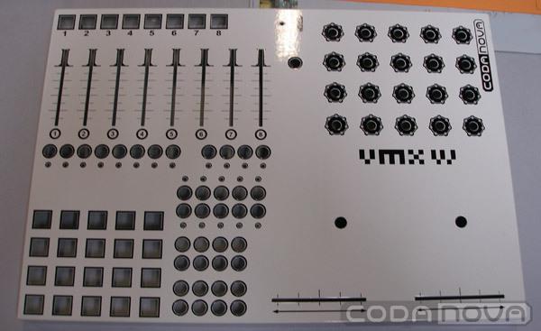 Contrôleur MIDI Codanova VMX VJ, nouvelle version