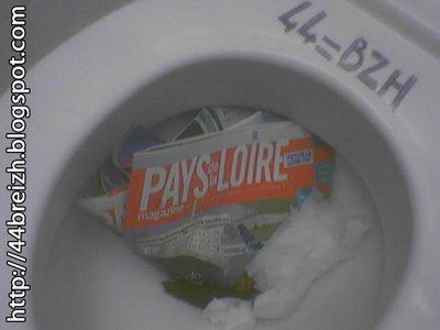 un débat tiré par les cheveux, traduisez participe à tifs