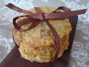 Fines galettes avoine, pistache, chocolat! DSC07955