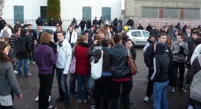 La reculade de Xavier Darcos, ministre de l'Education nationale