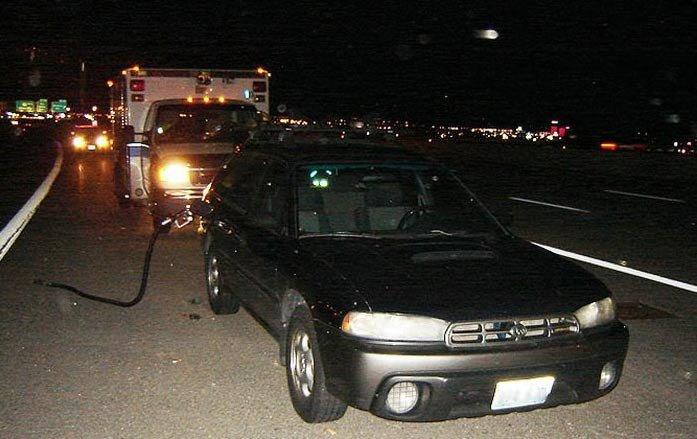 Elle s'est grillée toute seule Elle s'est grillée toute seule