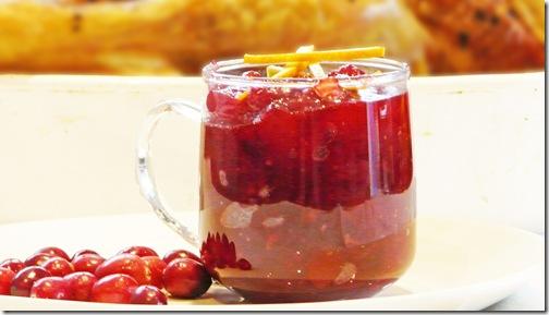 J-2 - sauce aux cranberries pour poularde esseulée sauce-canneberges