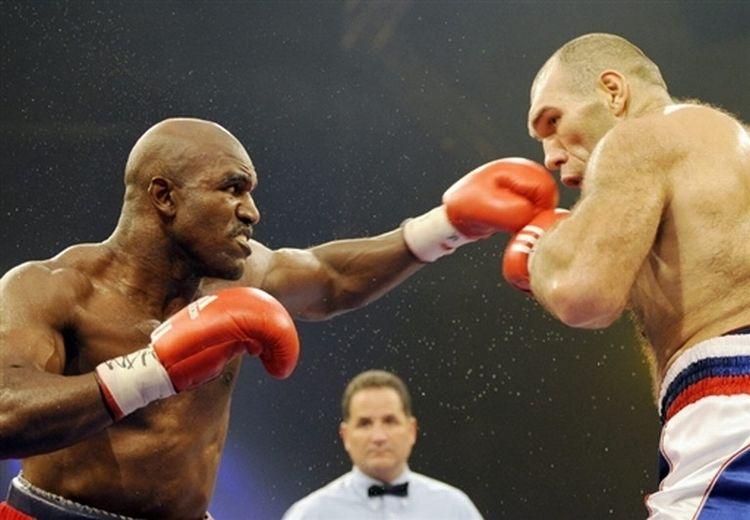 Nikolay Valuev champion du monde WBA