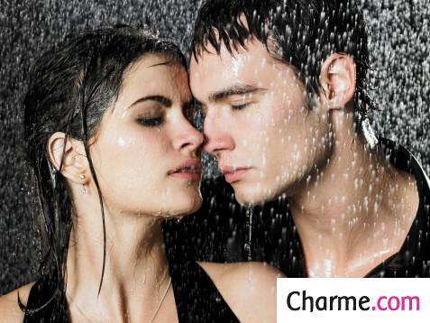 Baise torride sous la pluie Baise torride sous la pluie
