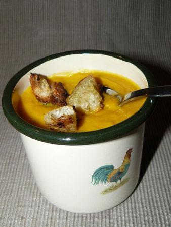 Soupe de carottes - lait de coco ensemble