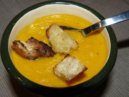 Soupe de carottes - lait de coco detail