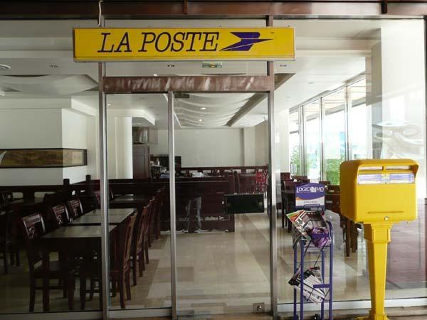 Un mort dans le braquage d’un bureau de poste Un mort dans le braquage d’un bureau de poste