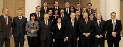 La Loyauté politique..c'est une femme qui montre l'exemple!!