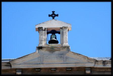La cloche de la Bastide de Tour Sainte