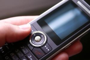 Une adolescente envoie 14 528 SMS en un mois Téléphone portable