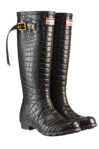 Une paire de Jimmy Choo, ça vous botte ? Une paire de Jimmy Choo, ça vous botte ?