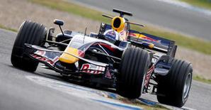 F1 - Red Bull place Sebastian Vettel sur un piédestal