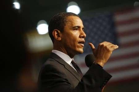 Obama juge « honteux » l’octroi de bonus à Wall Street
