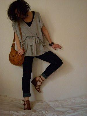 Dans le dressing de Kaamiye.