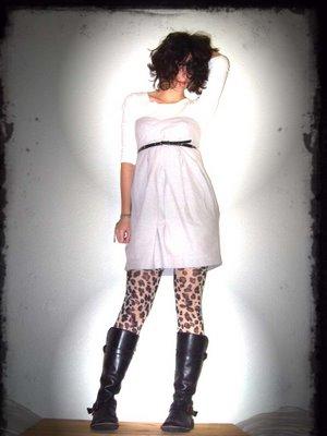 Dans le dressing de Kaamiye.