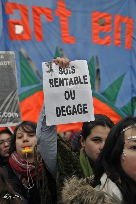 Manifestation parisienne de l'enseignement supérieur. Paris 10/02/2009
