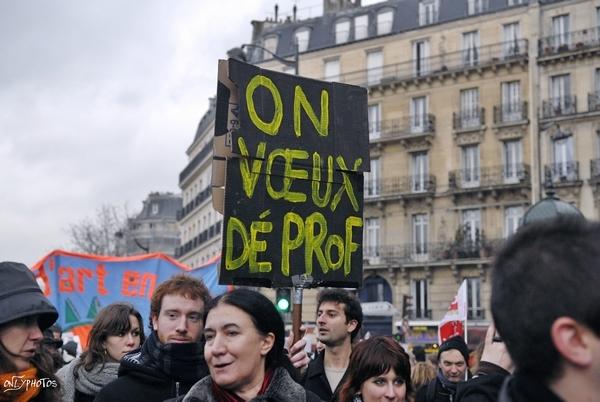 Manifestation parisienne de l'enseignement supérieur. Paris 10/02/2009