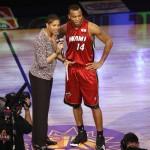 Daequan Cook remporte le Footlocker Three Point Shootout Contest