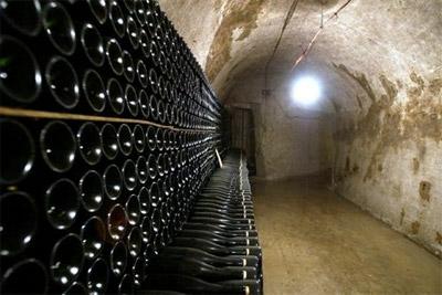 cave cave