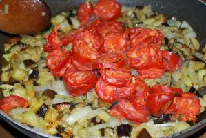 Gratin de pâtes aux aubergines grillées,parmesan et chorizo