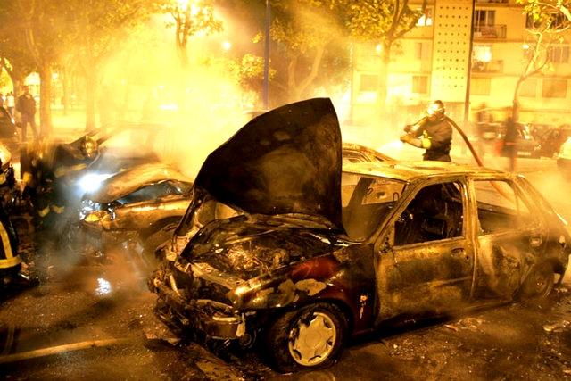 Voiture brûlée dans un quartier sensible Qui redoute les violences urbaines ?