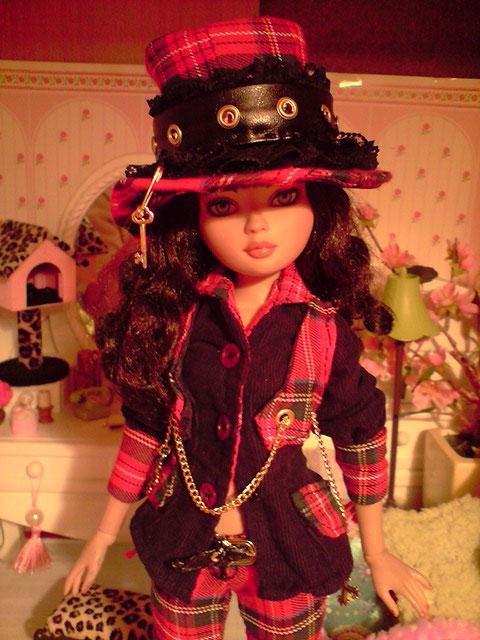 Collection Punk Rock Lolita: pantalon, gilet et chemise :)