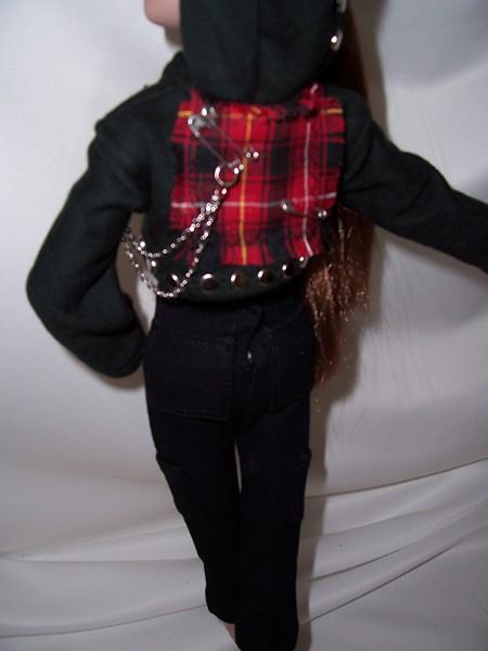 Ma commande de vêtements OOAK avance :)