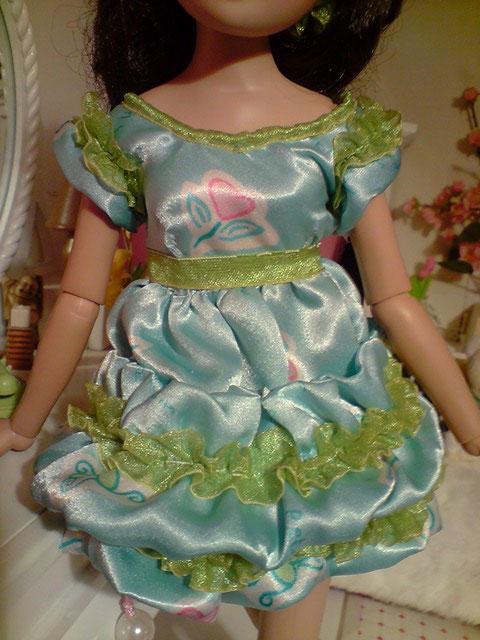 Le petit haut de pyjama terminé