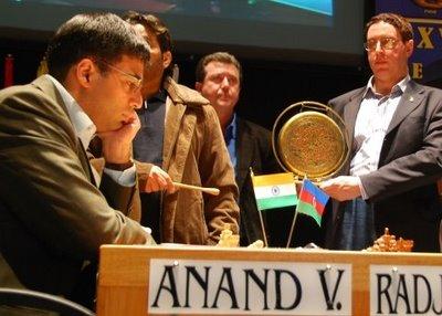 Le 26ème tournoi d'échecs de Linares L'indien Viswanathan Anand (photo Chessbase)
