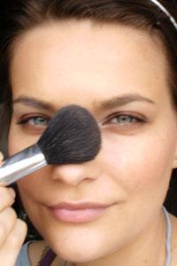 Maquillage printemps été 2009 de Revlon + Rouge à lèvres Shiseido