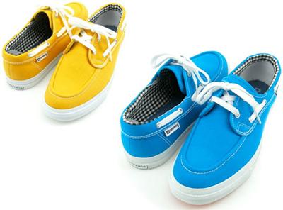 Colore ma vie avec les bâteaux from Converse Colore ma vie avec les bâteaux from Converse