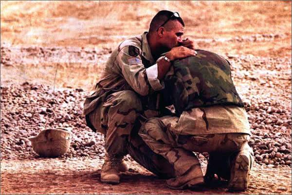 Équitable mon cul ! (autre note grossière) soldier_compassion.jpg
