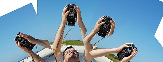 La visée : quand on se cache derrière son appareil photographique La visée : quand on se cache derrière son appareil photographique