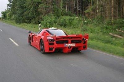 Edo Competition fait sortir la FXX des circuit.