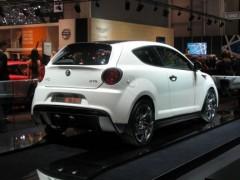 AlfaRomeoMiToGTAConceptaGinevra2009_04.jpg