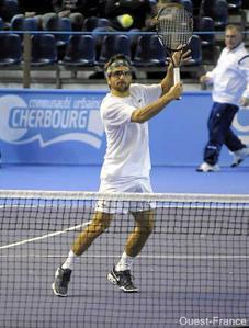 Challenger de Cherbourg 2009 - Logique victoire d'Arnaud face au jeune Eysseric Challenger de Cherbourg 2009 - Logique victoire d'Arnaud face au jeune Eysseric